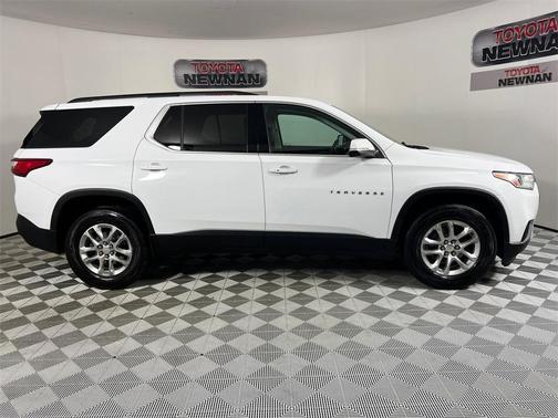 2021 Chevrolet Traverse LT Leather
