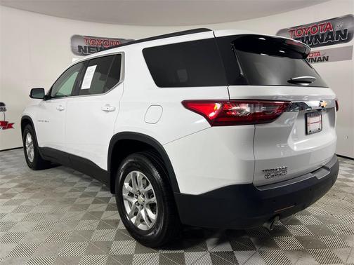 2021 Chevrolet Traverse LT Leather