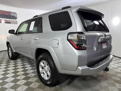 2024 Toyota 4Runner SR5