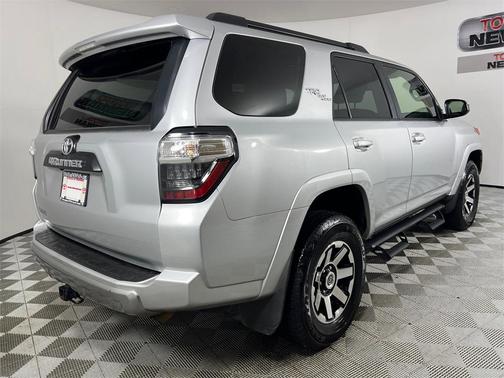 2022 Toyota 4Runner TRD Off Road