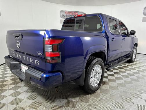 2022 Nissan Frontier SV