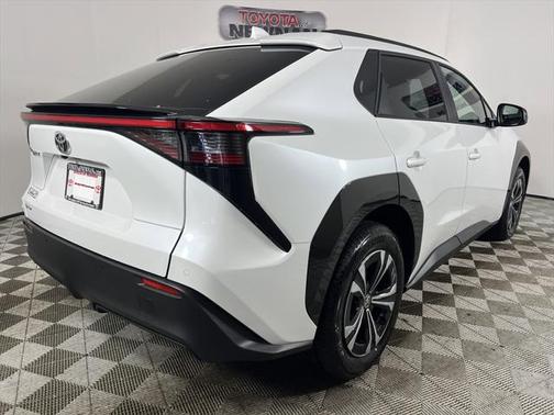 2024 Toyota bZ4X XLE