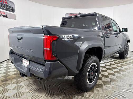 2024 Toyota Tacoma TRD Off-Road
