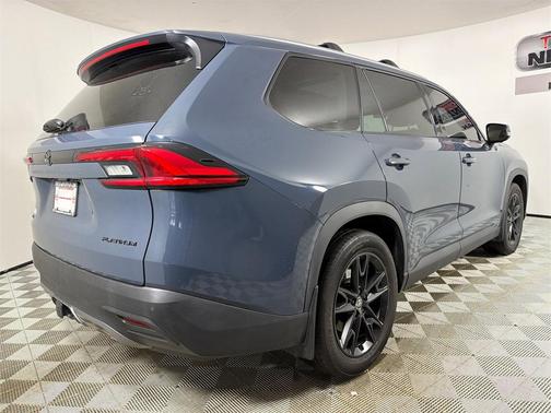 2024 Toyota Grand Highlander Platinum