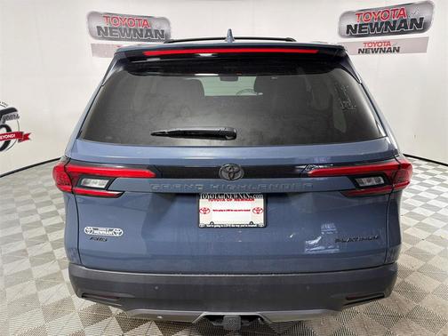 2024 Toyota Grand Highlander Platinum