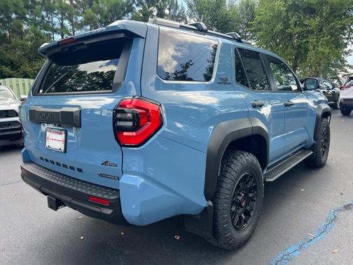 2025 Toyota 4Runner TRD Off Road
