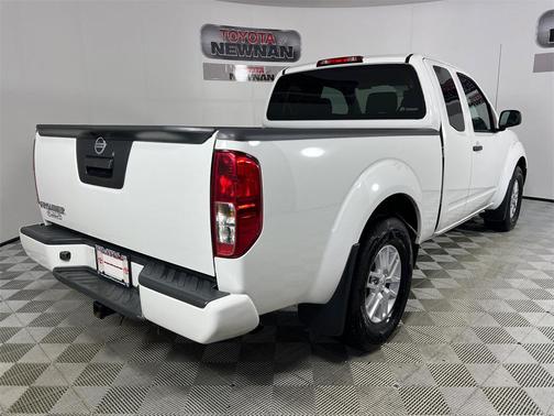 2021 Nissan Frontier S