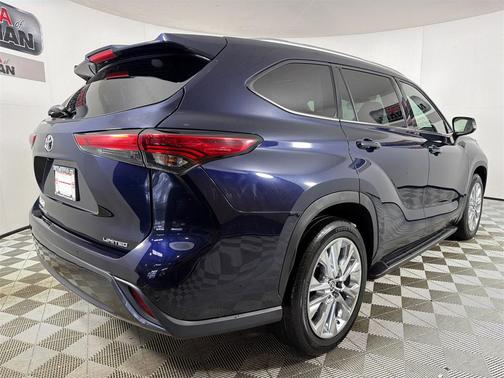 2023 Toyota Highlander Limited