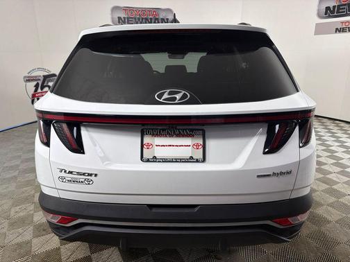 White Pearl 2024 Hyundai TUCSON Hybrid SEL Convenience