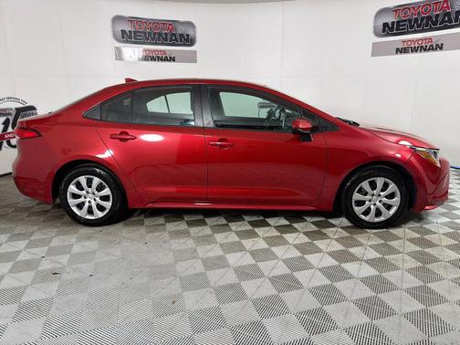 Barcelona Red Metallic 2021 Toyota Corolla LE