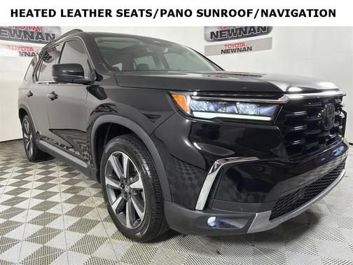 2023 Honda Pilot Touring 8-Passenger