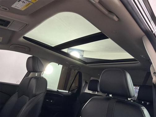 2023 Honda Pilot Touring 8-Passenger