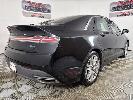 2015 Lincoln MKZ Hybrid Base