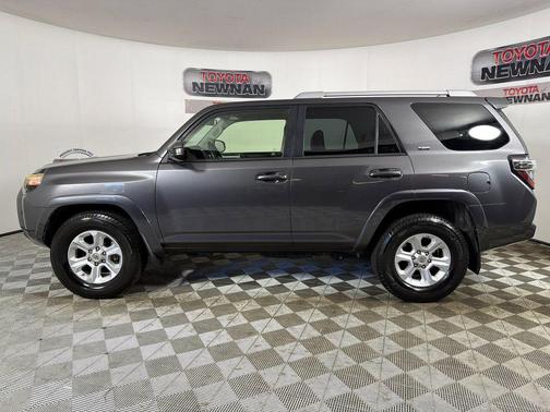 Magnetic Gray Metallic 2014 Toyota 4Runner SR5