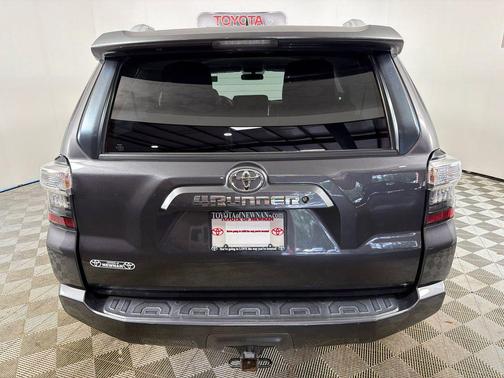 Magnetic Gray Metallic 2014 Toyota 4Runner SR5