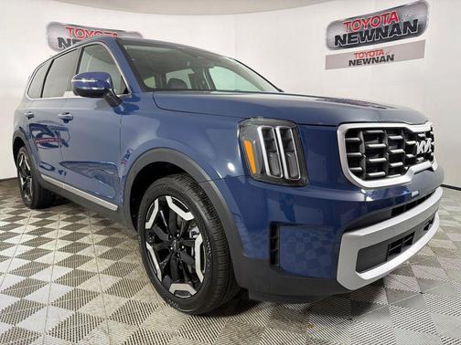 Midnight Lake Blue 2025 Kia Telluride S