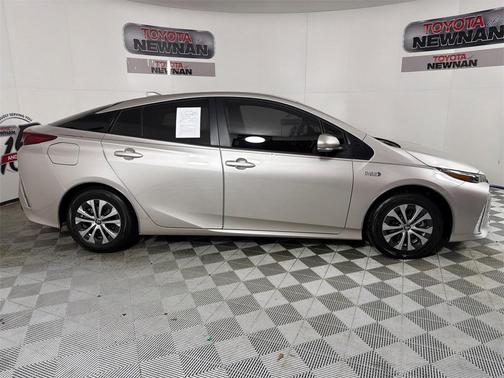 2022 Toyota Prius Prime XLE