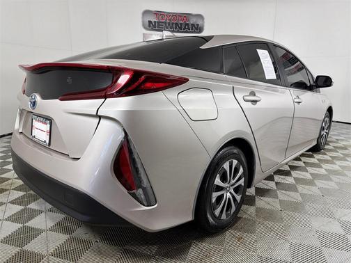 2022 Toyota Prius Prime XLE
