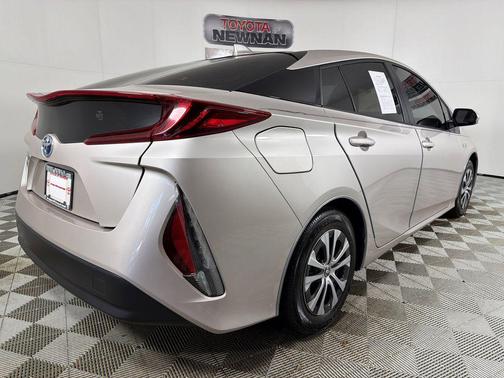 2022 Toyota Prius Prime XLE