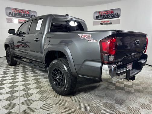 2020 Toyota Tacoma SR5