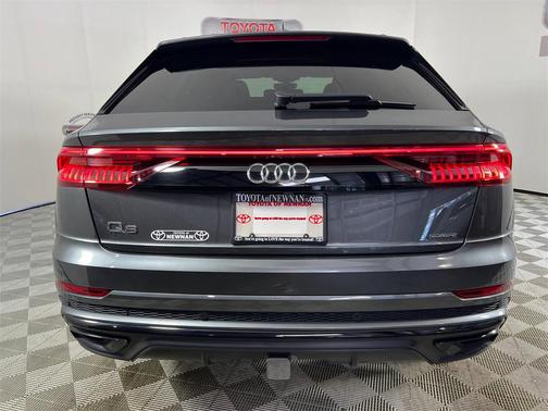 2022 Audi Q8 55 Prestige