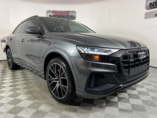 2022 Audi Q8 55 Prestige