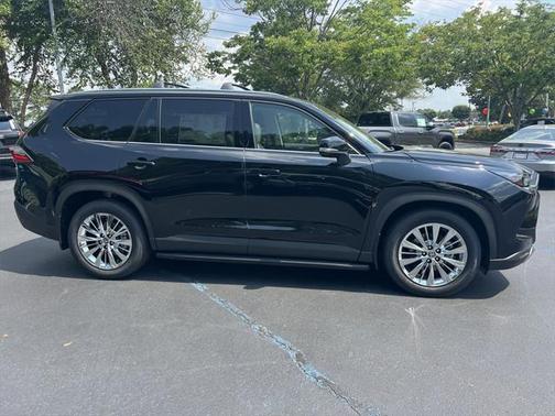 2025 Toyota Grand Highlander Platinum