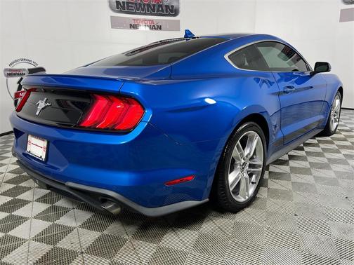 2020 Ford Mustang EcoBoost Premium