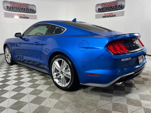 2020 Ford Mustang EcoBoost Premium