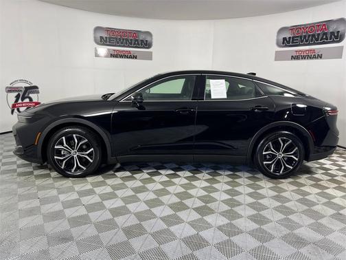 2025 Toyota Crown XLE