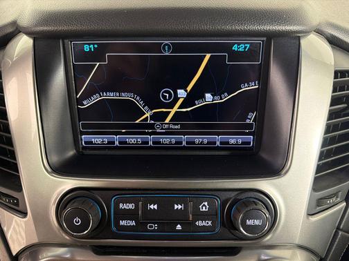 Summit White 2019 Chevrolet Suburban LT