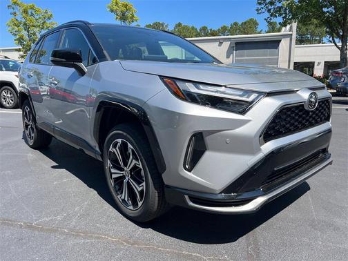 2025 Toyota RAV4 Hybrid SE