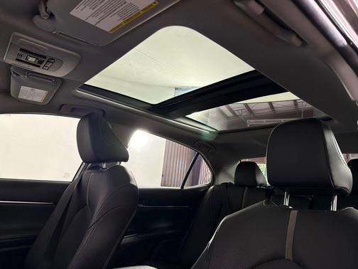 Predawn Gray Mica 2021 Toyota Camry XSE