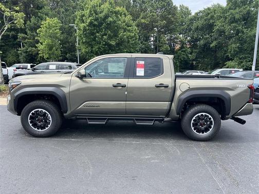 2025 Toyota Tacoma TRD Off Road