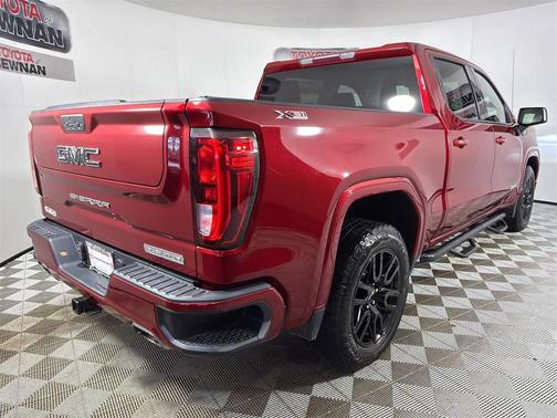 2022 GMC Sierra 1500 Elevation