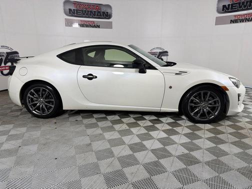 Halo 2017 Toyota 86 SE