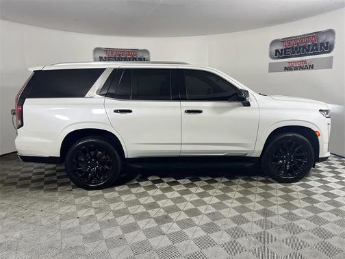 2022 Cadillac Escalade Premium Luxury