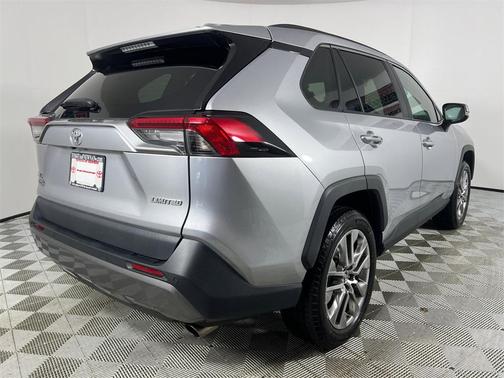 2019 Toyota RAV4 Limited