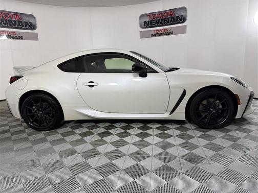 2022 Toyota GR86 Premium
