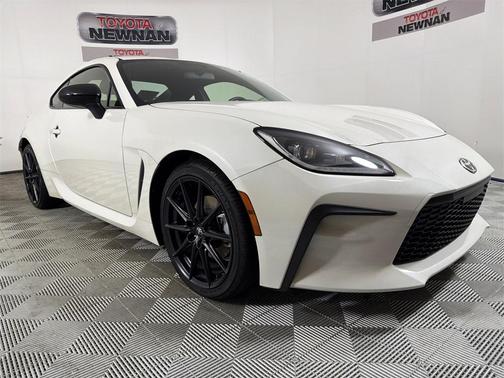 2022 Toyota GR86 Premium