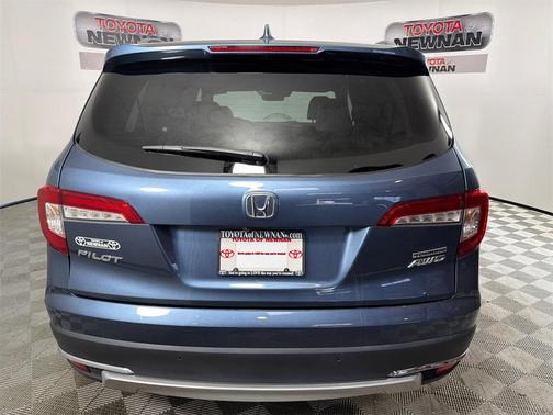 2019 Honda Pilot Touring 8-Passenger
