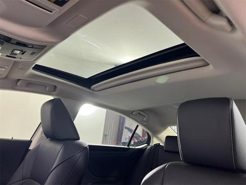 2019 Lexus ES 300h Base