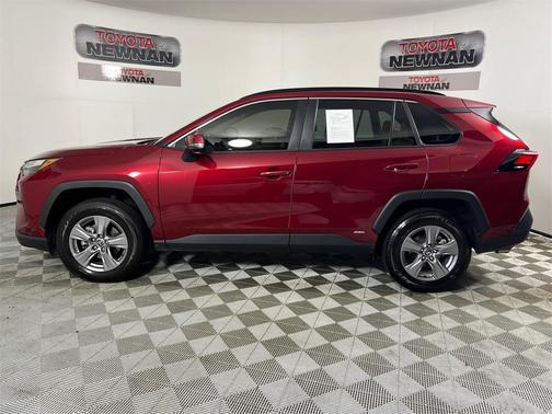 2023 Toyota RAV4 Hybrid LE
