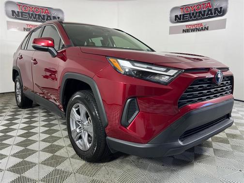 2023 Toyota RAV4 Hybrid LE