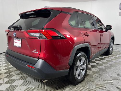 2023 Toyota RAV4 Hybrid LE