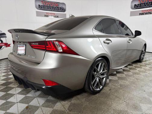 Champagne 2016 Lexus IS 200t Base