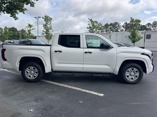 2025 Toyota Tundra SR