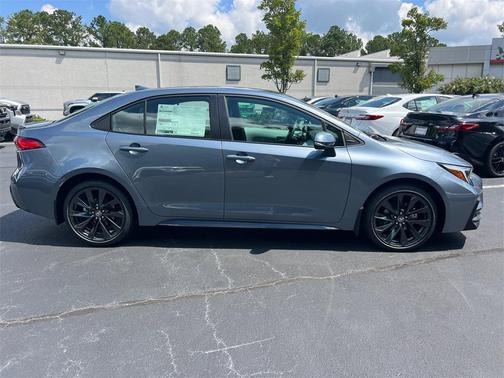 2025 Toyota Corolla SE