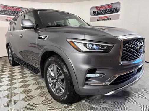2021 INFINITI QX80 Luxe