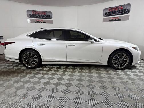 White Pearl 2022 Lexus LS 500 Base